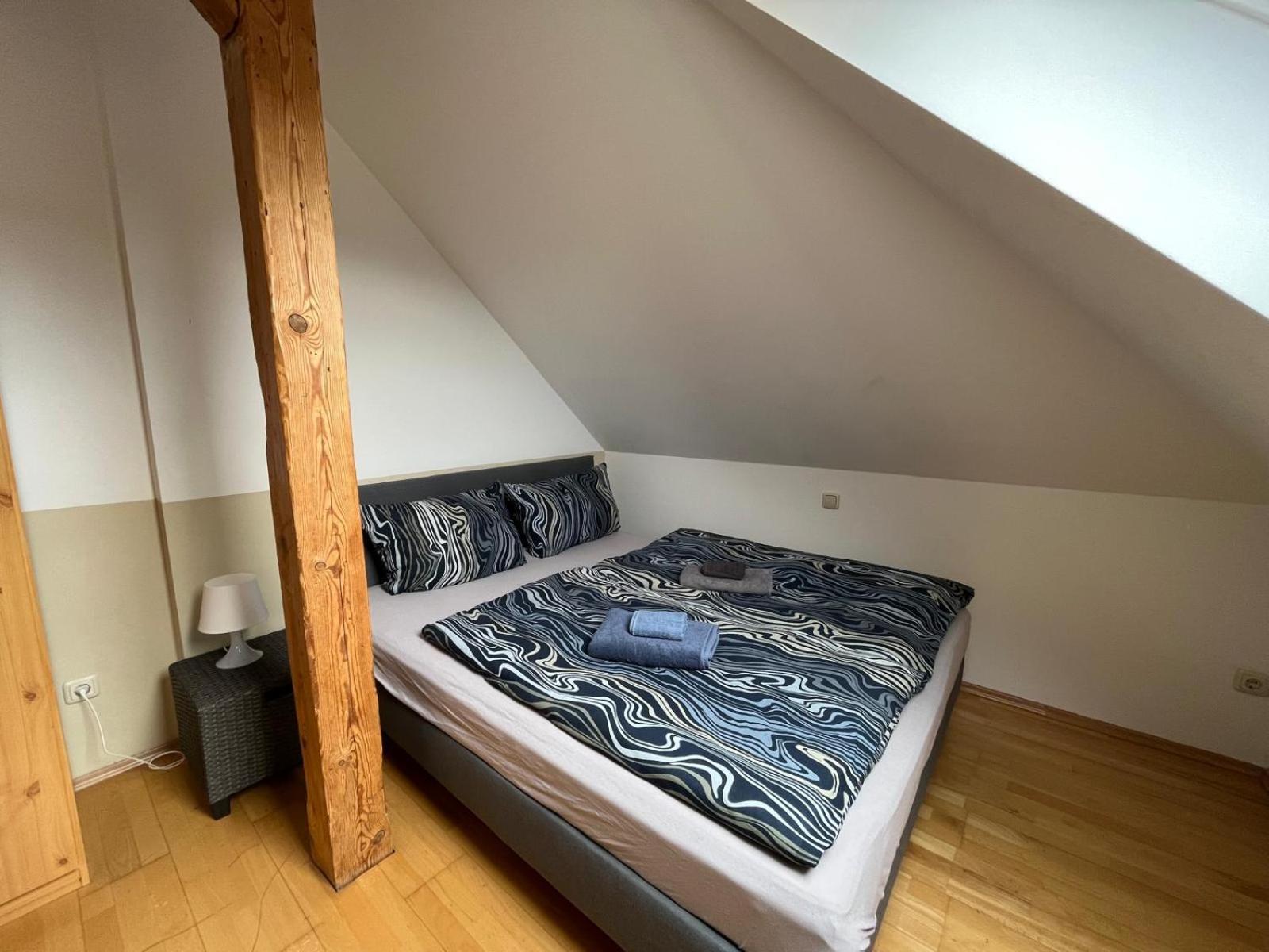 Doppelzimmer, Tv- Bad, Kuehlschrank- Parkplatz-17 Meine Екстериор снимка